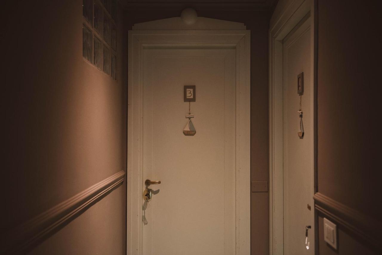 La Librata Boutique Hotel Терачина Екстериор снимка